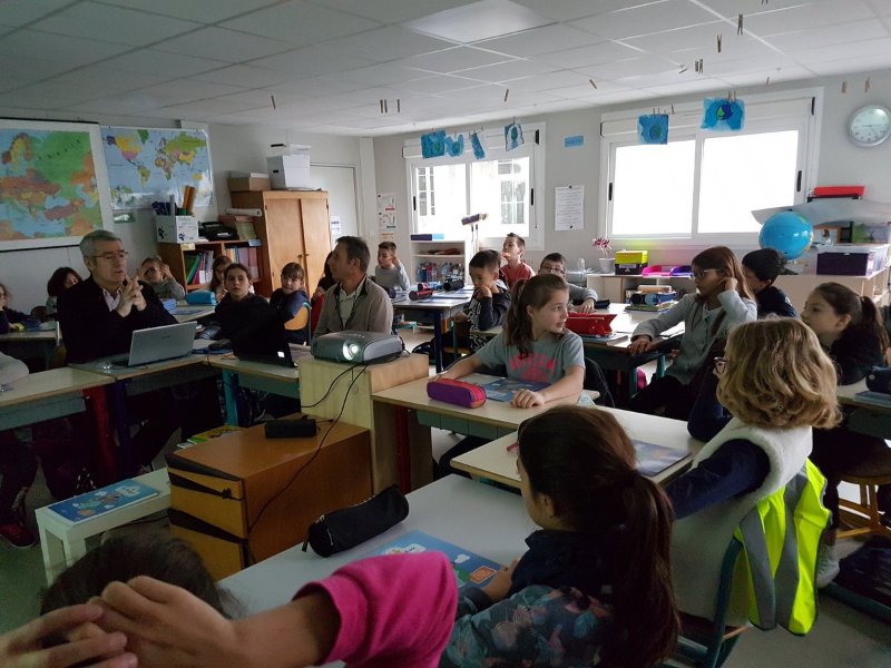 lum-invit-2 lum-invit-2